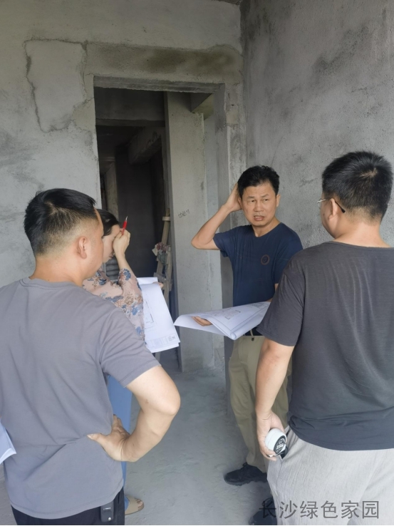 长沙绿色家园筑牢地暖施工安全防线.jpg
